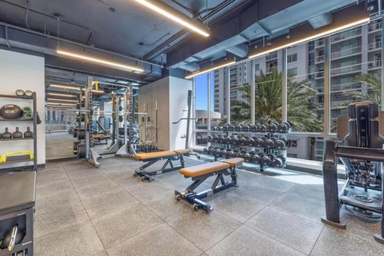 Upscale Ocean View Studio Pool And Gym Miami Exterior foto